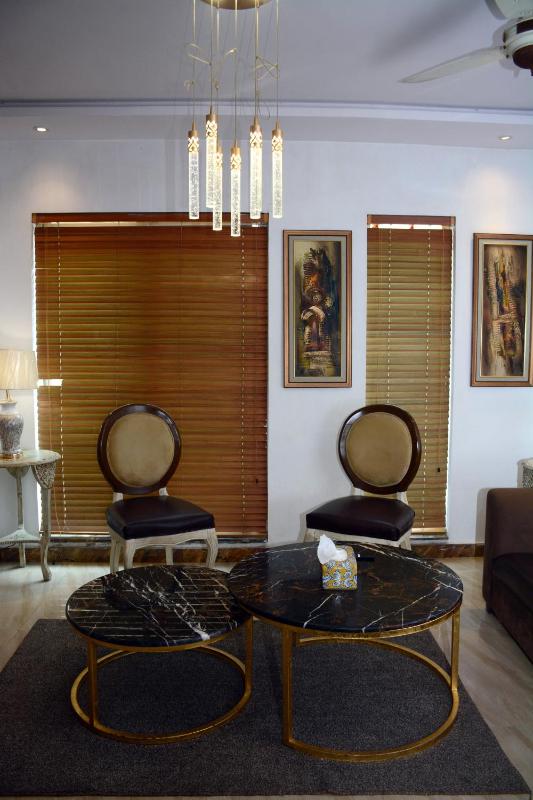 2 BR Suite Central location-Gulberg - image 10