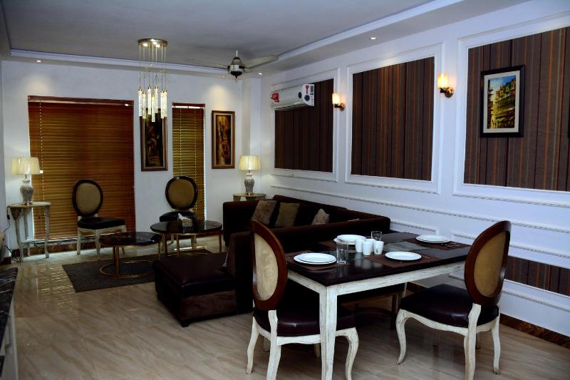 2 BR Suite Central location-Gulberg - image 3