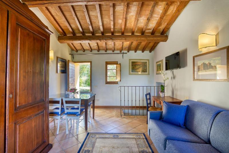 Two-Bedroom Apartment (5 Adults) image 3
