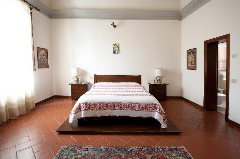 Deluxe Double Room image 4