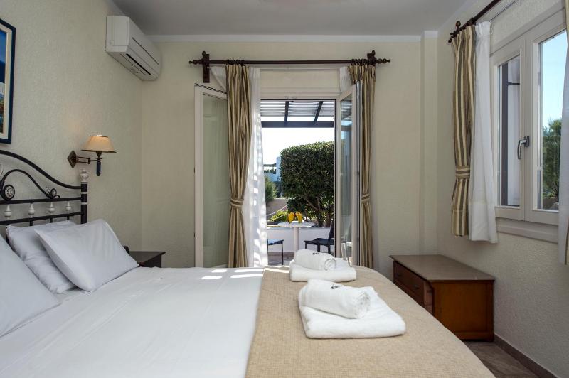 Economy Double or Twin Room image 1