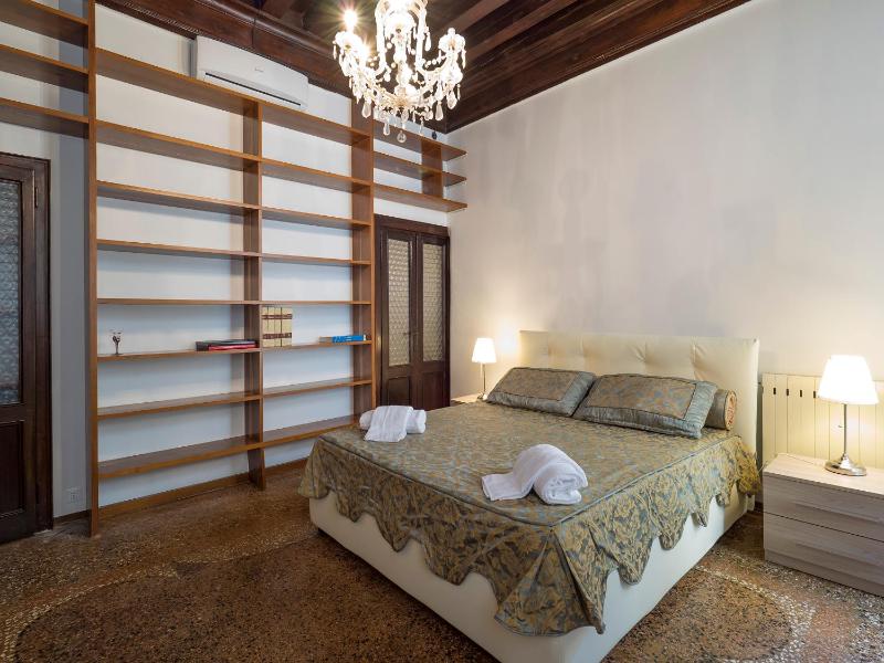 Four-Bedroom Apartment image 4