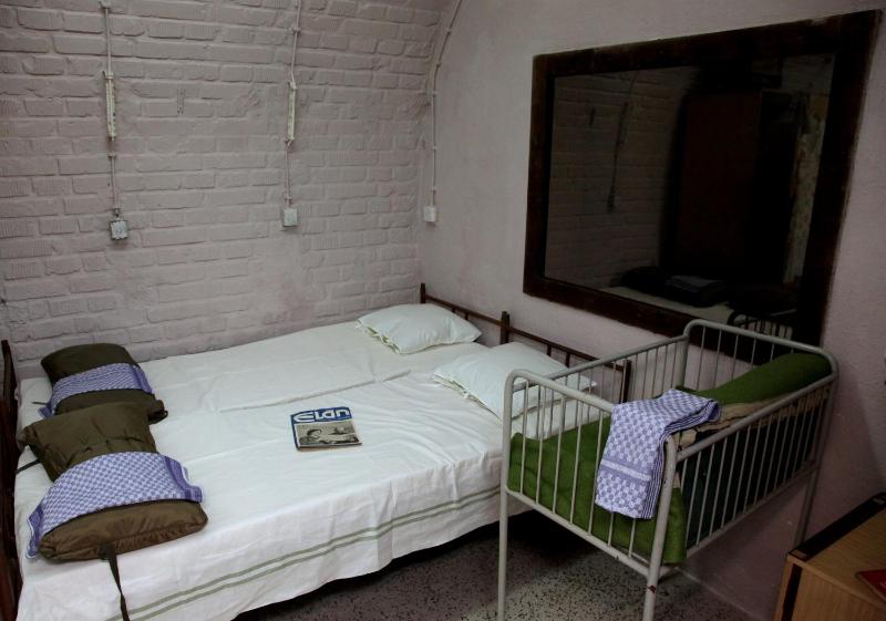 10-Z Bunker - image 33