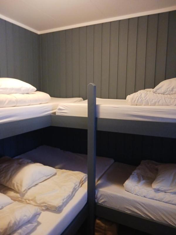 Two-Bedroom Cottage (6 Adults) image 3