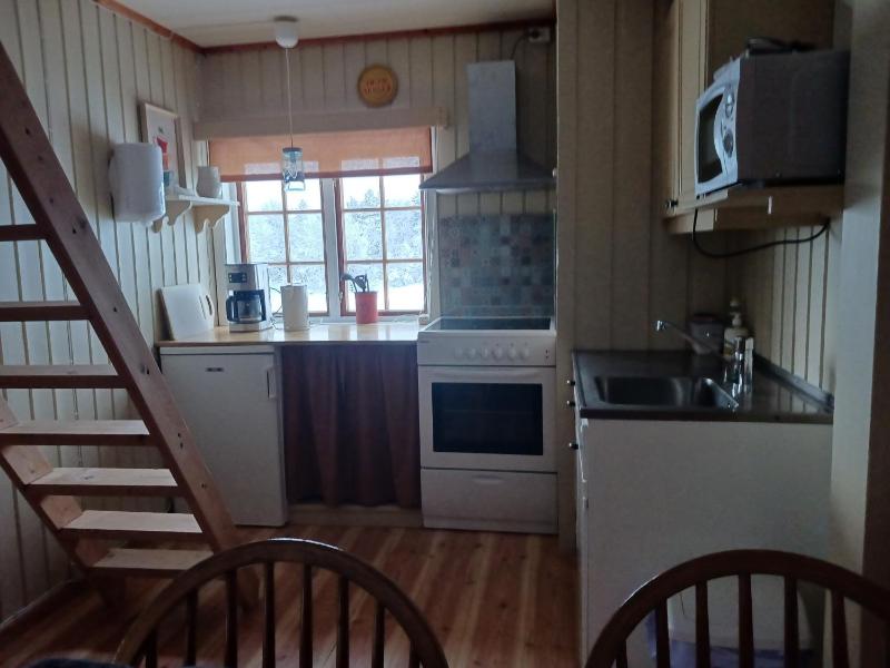 One-Bedroom Cottage with Loft (6 Adults) image 3