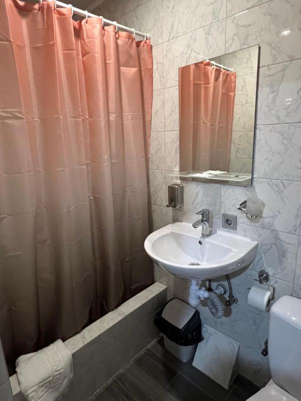 Deluxe Family Room image 1