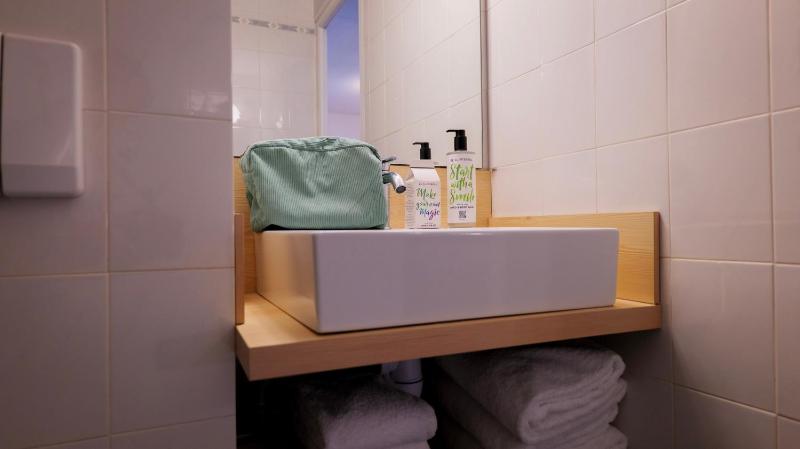 Quadruple Room image 4