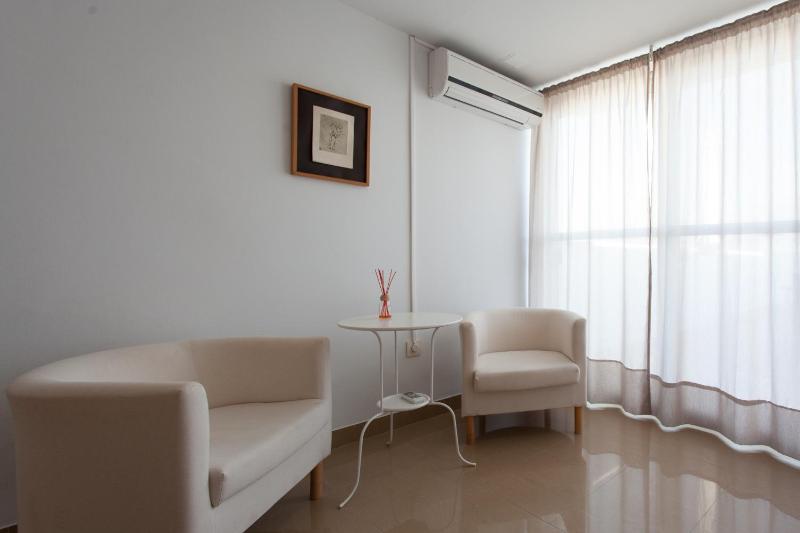 Apartamentos San Leandro Ensenada - image 8