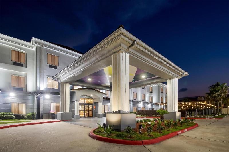 Spark by Hilton Houston Hobby Airport - image 27