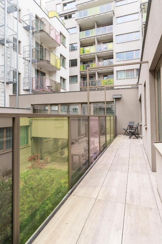 Deluxe Double Room image 4