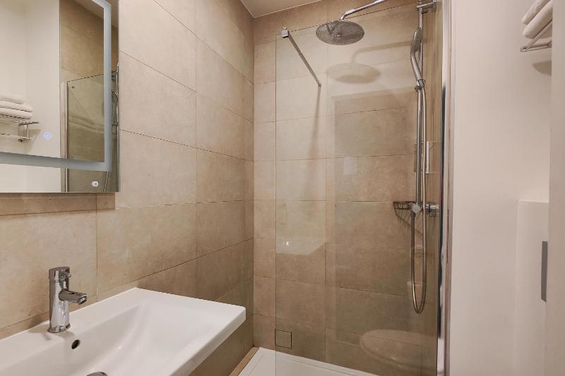 Small Family Room - Courtyard View image 2