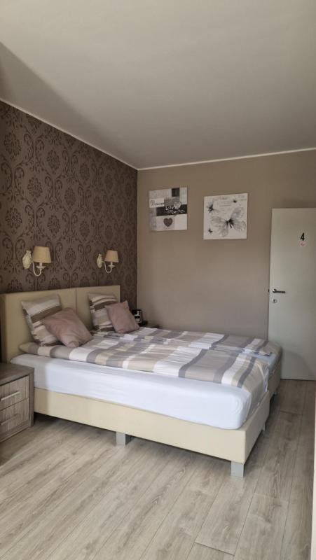 Hotel Chaplin - image 2