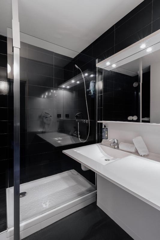 Superior Double Room image 4