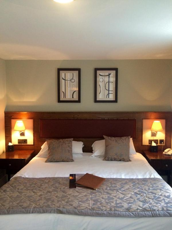 Double Room image 4