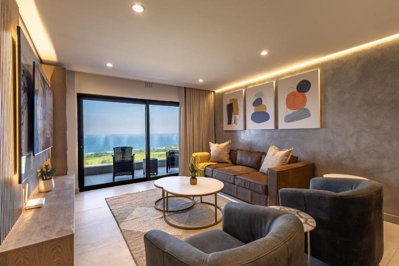 Ridgeside Residence 63 - image 1