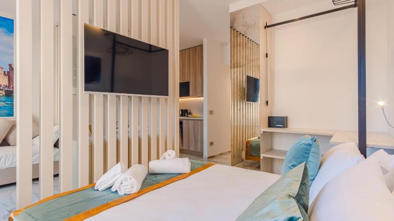 Suite Sirmione Studio - Italian Homing - image 6