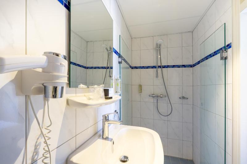 Two-Bedroom Apartment image 4
