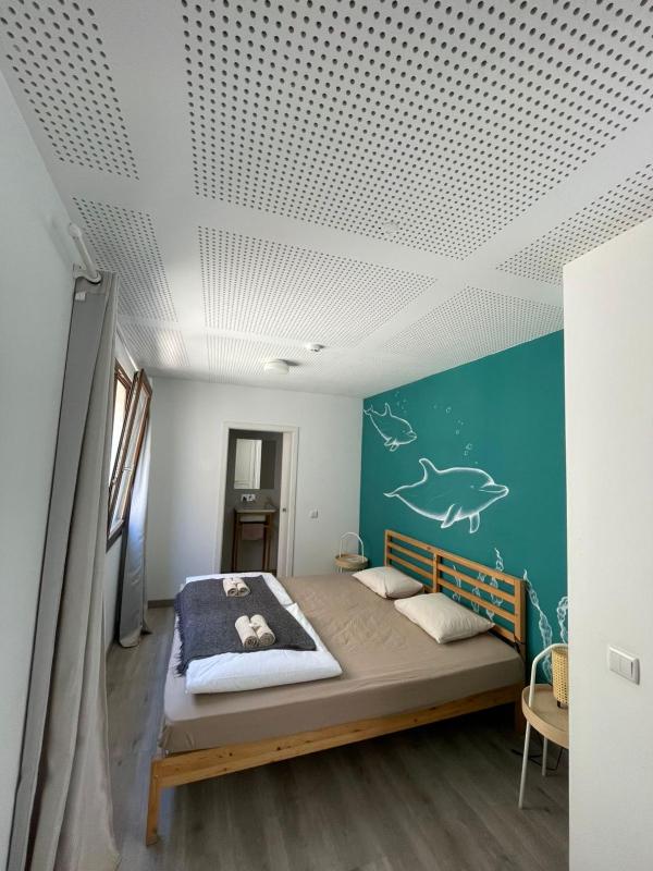 Double Room image 3