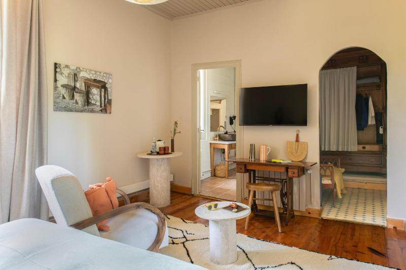 Suite image 3