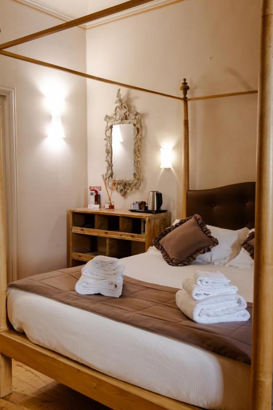 Superior Double Room image 1