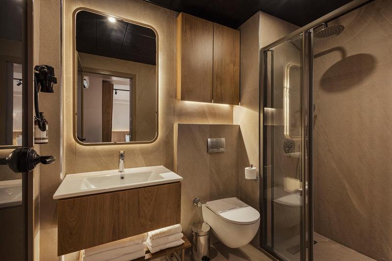Deluxe Suite with Sea View - Annex Building image 3