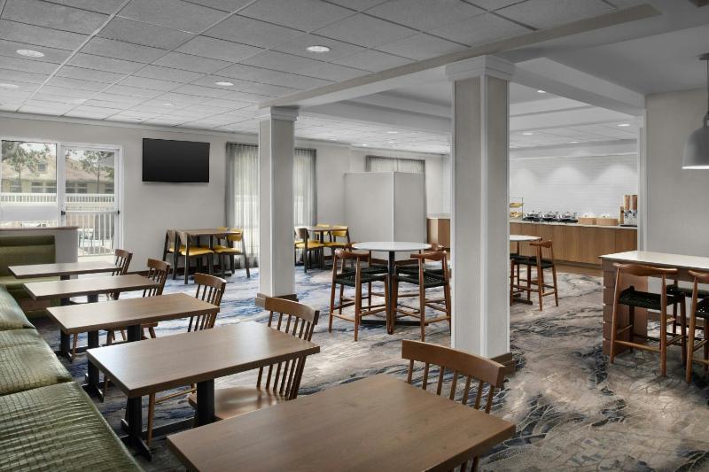 Fairfield Inn & Suites by Marriott Sarasota Lakewood Ranch - image 34