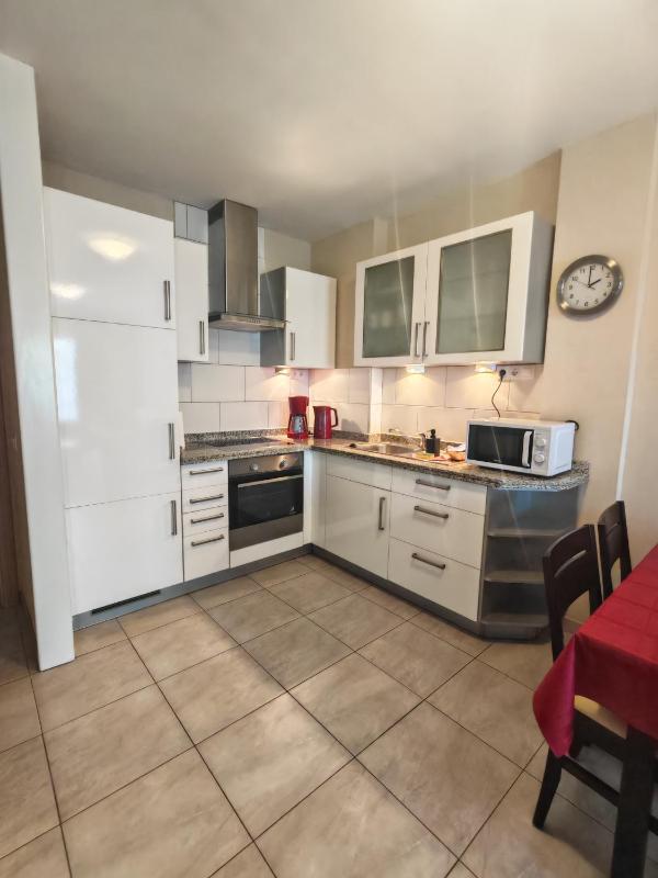 Superior Apartment image 2