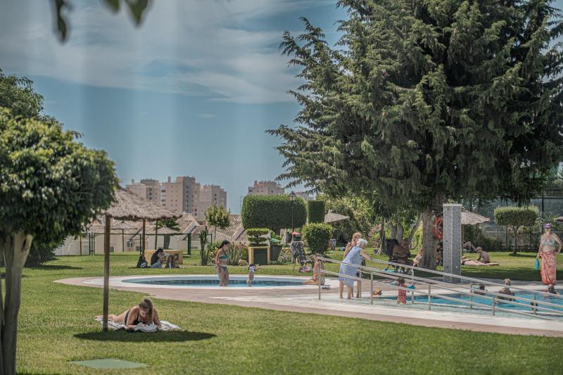 Paradise Torremolinos Recep 24 hPOOL BEACHAGP - image 16