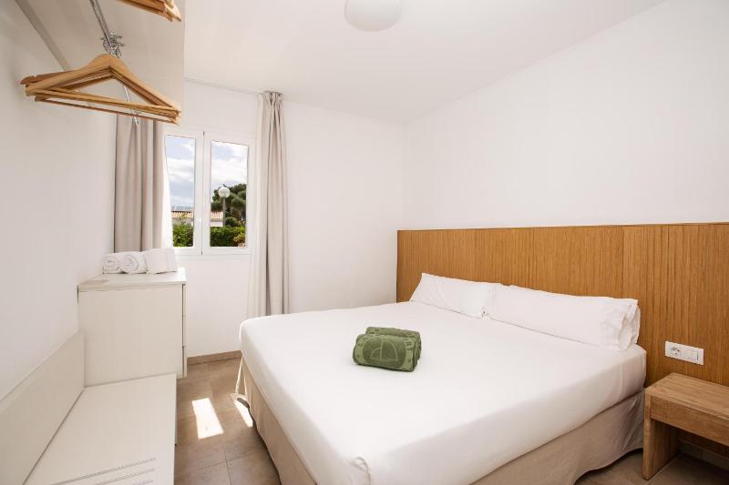 Four-Bedroom Villa image 4