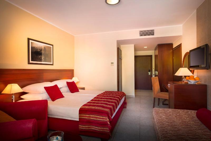 Room for 2+1 image 3