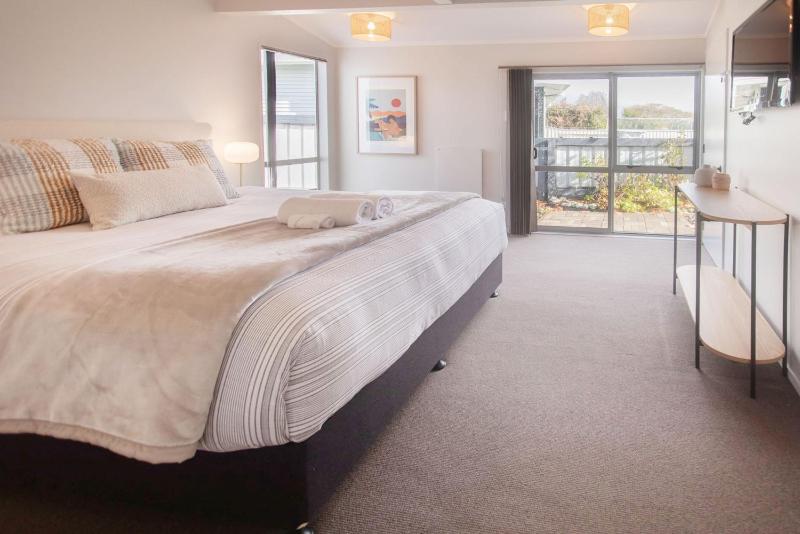 Willow Lakehouse Rotorua - image 13