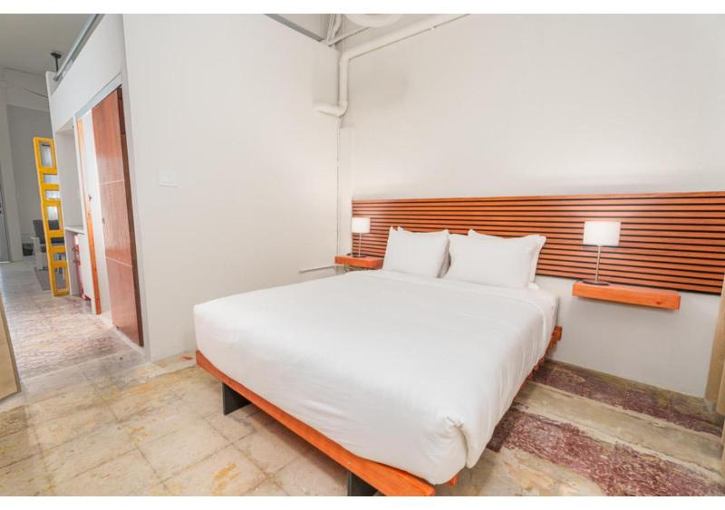 Quadruple Room image 4