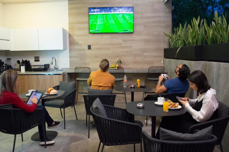Suites Monterrey by Escajal Rooms - image 18