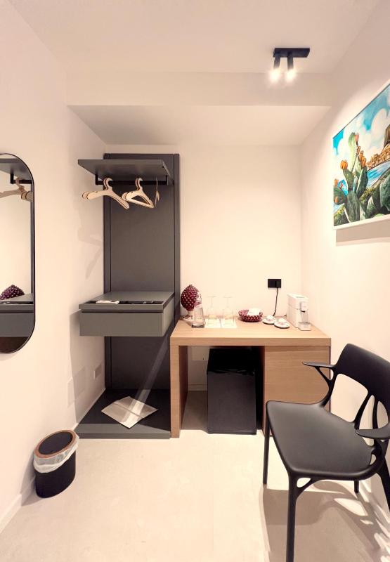 Cefalù Luxury Suite - image 18