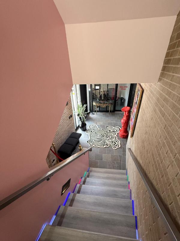 BIG little Hotel - image 6