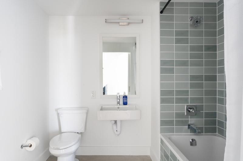 Studio Haus East 6th Austin By Kasa - image 12