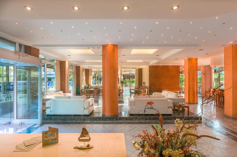 Pavlos Hotel - image 37