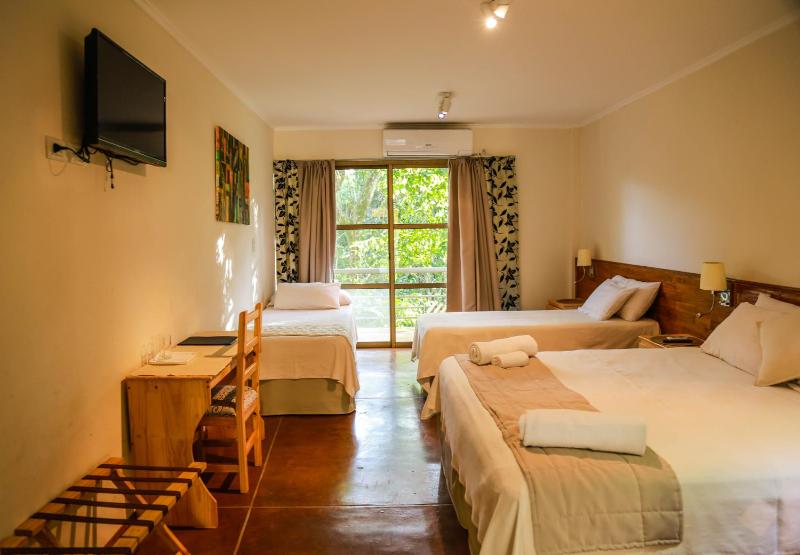 Rainforest Hotel & Cabañas - image 4