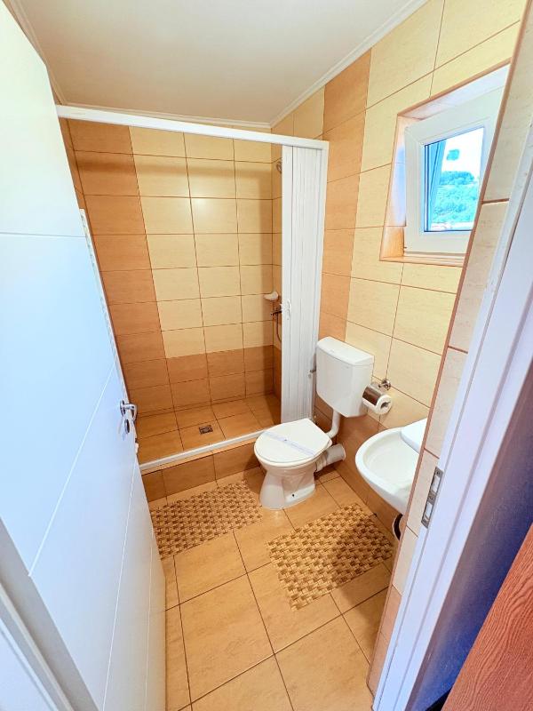 Triple Room image 4
