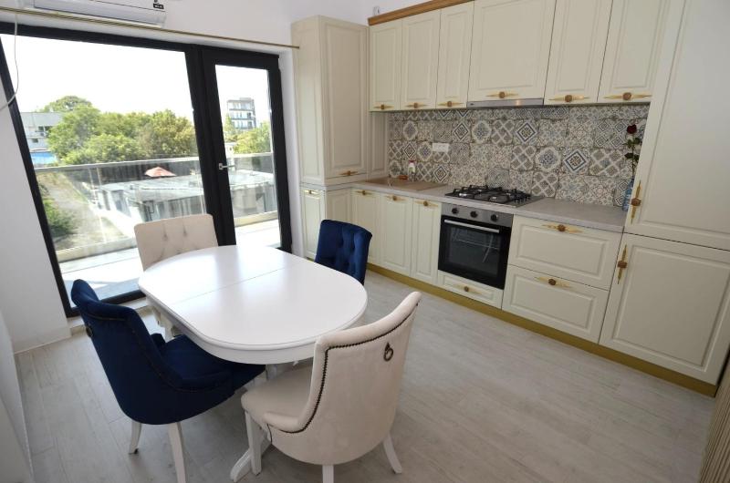 Daren Apartment - image 5