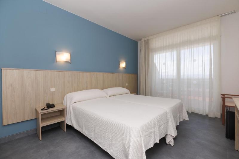 Standard room 4* (2 adults) image 1