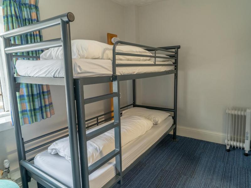 Quadruple Room image 3