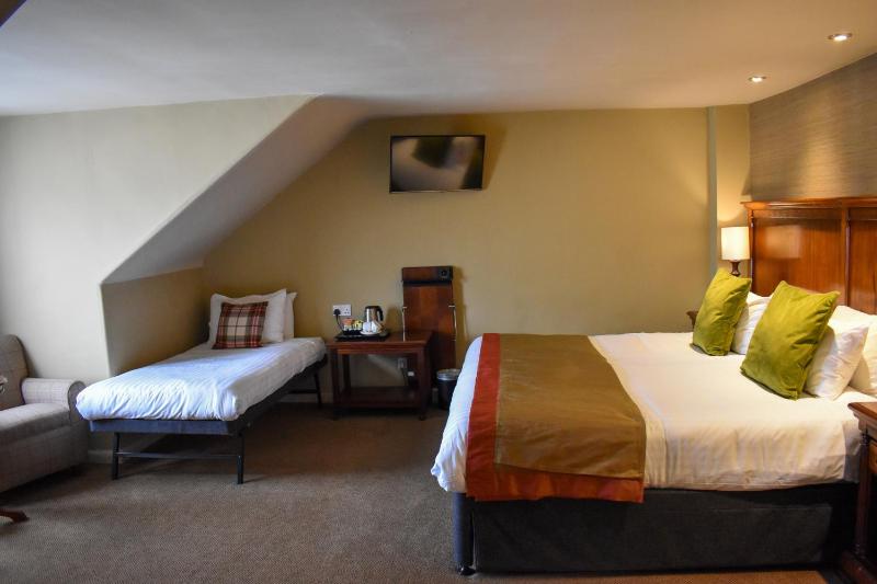 Family Room image 1