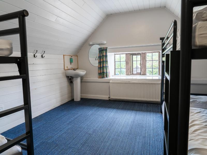 Quadruple Room image 2