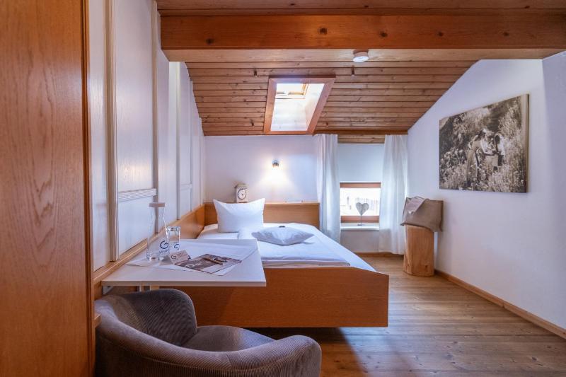 Standard Single Room image 1