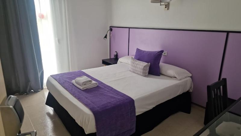 Superior Single Room image 4