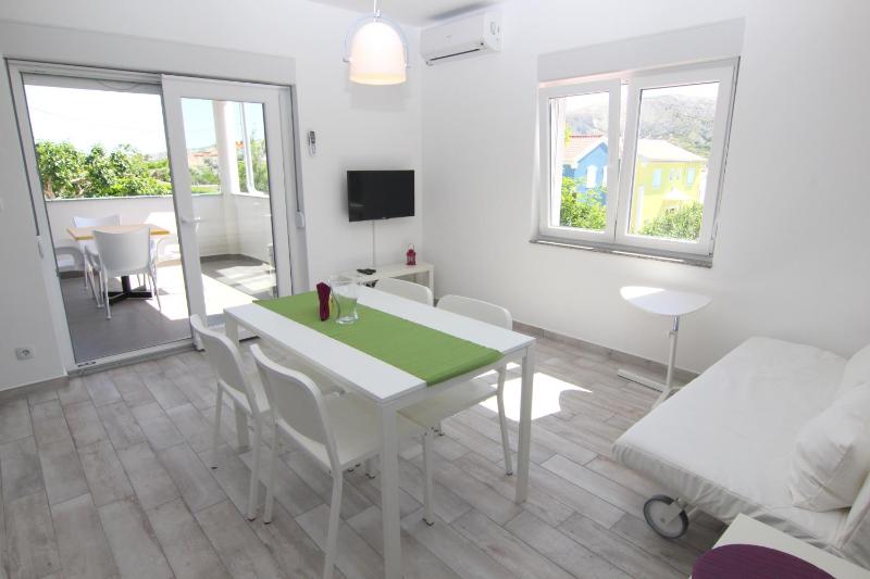 Apartment Villa Franci Pag with heating and open all year - image 30