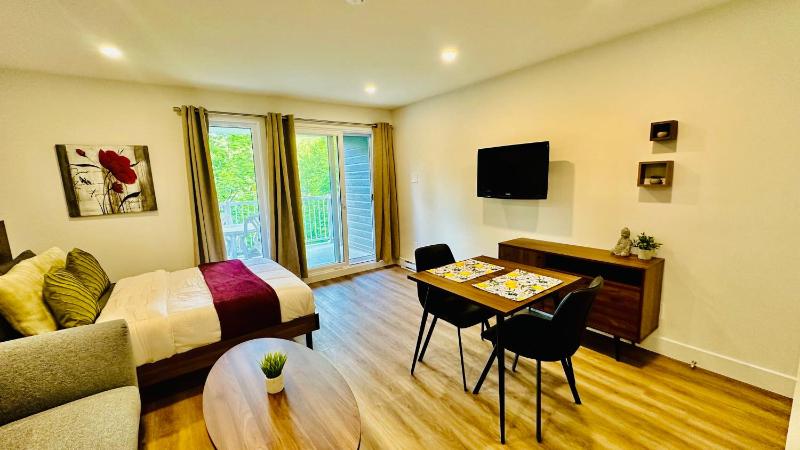 Swimming Pool Spa - Condo Mont Tremblant 2 - image 5