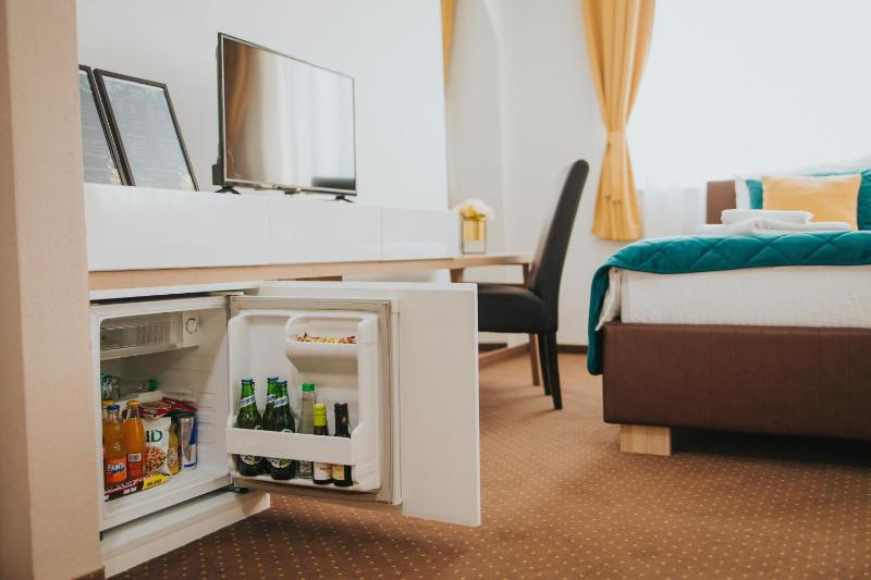Triple Room image 3