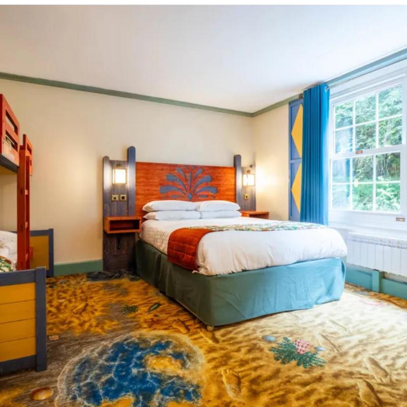 Beachcomber Room image 2